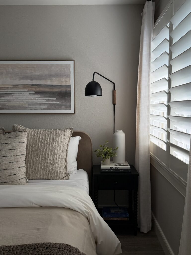 Arrow Pt Condo bedroom